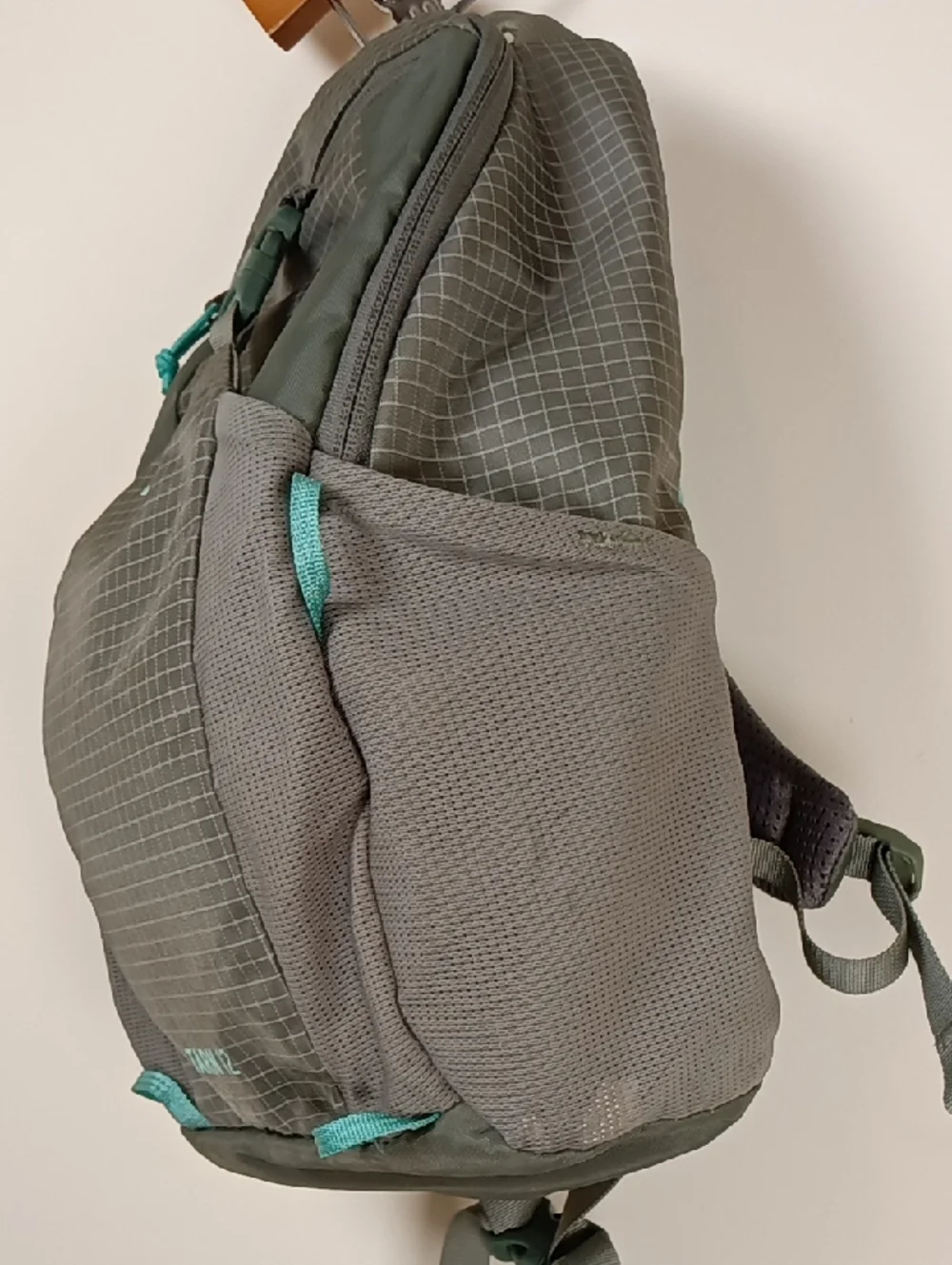 REI Kids Tarn 12 Hiking Daypack Backpack